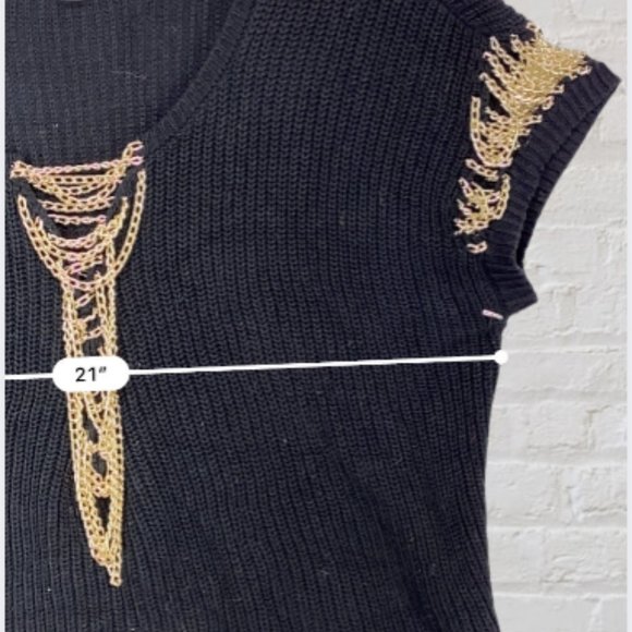 JENNIFER LOPEZ -- Sweater, Short Sleeved, Black, Chain Detail at Neck & Sleeves - Picture 13 of 15